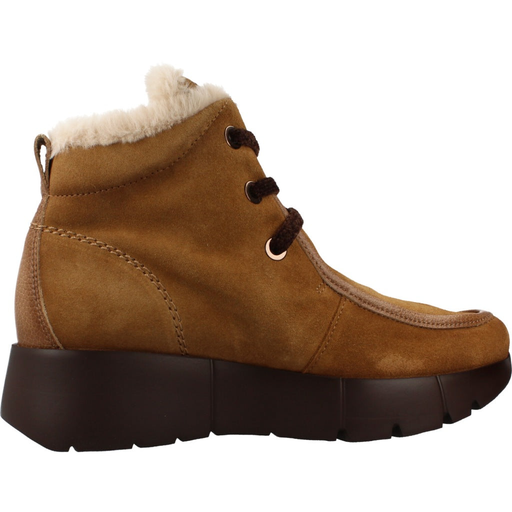 HISPANITAS PHI MONTANA en color MARRON CLARO  (4)