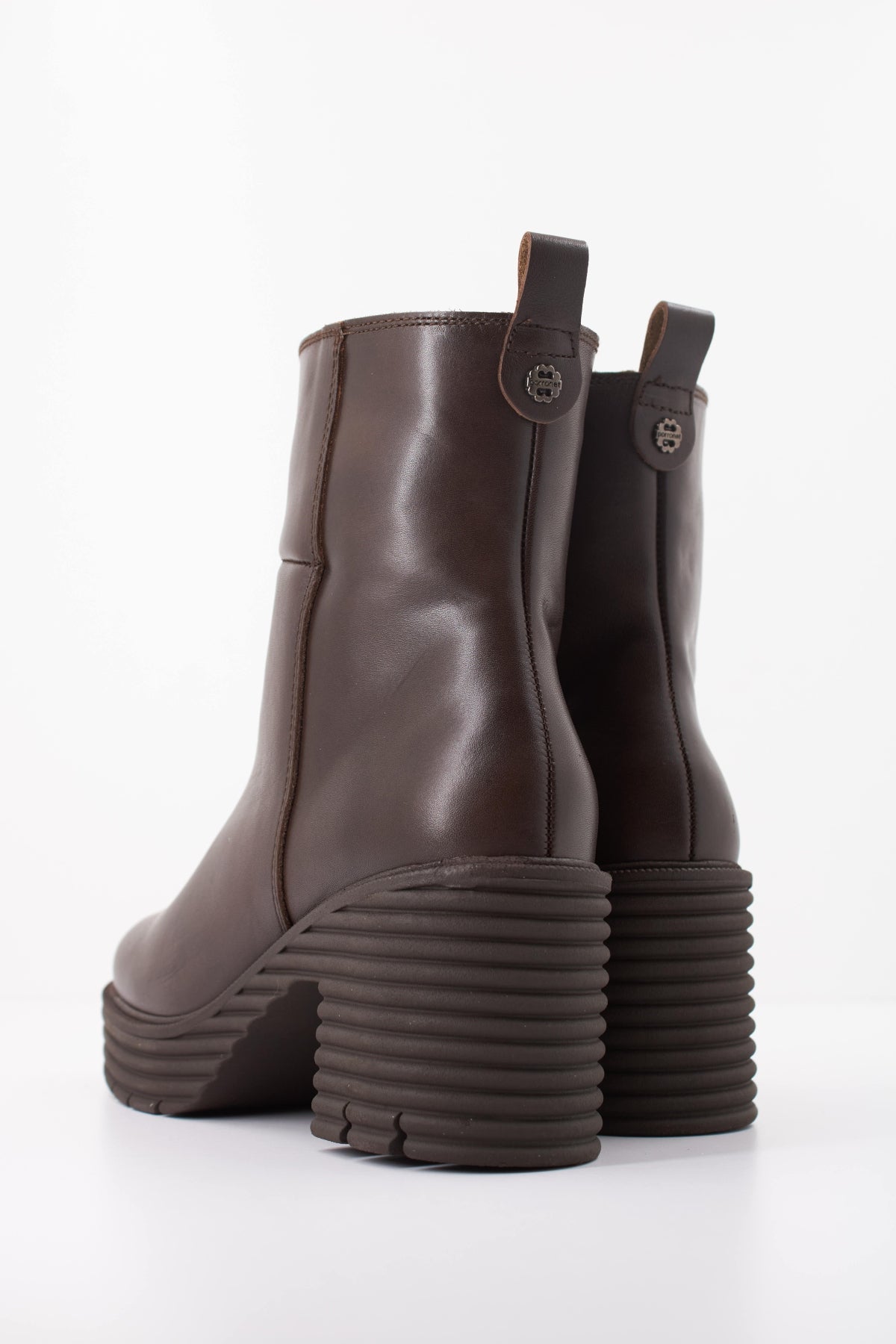 PORRONET PO BOTIN CHOPO  en color MARRON  (4)