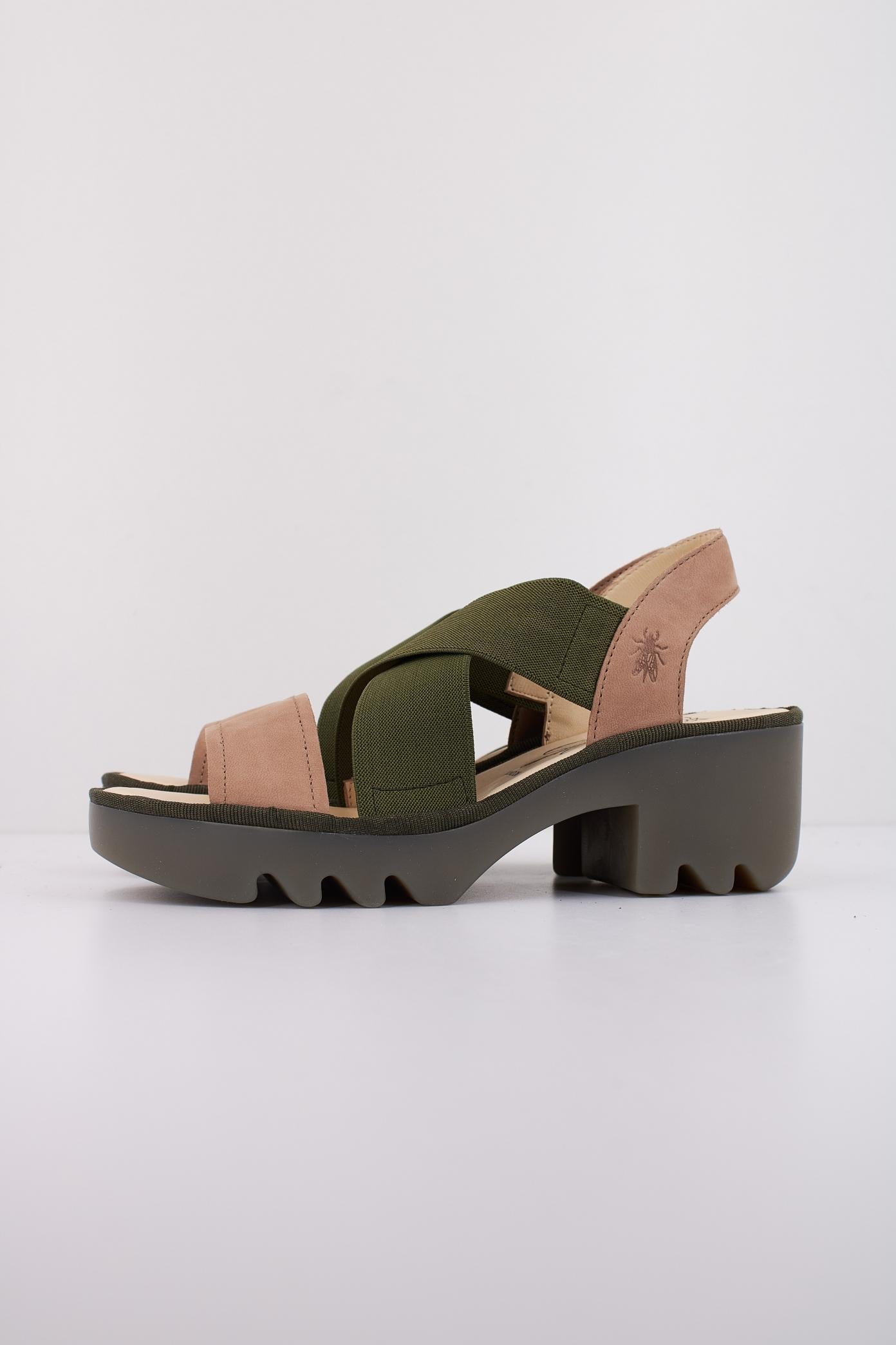 FLY LONDON THALIA en color MARRON  (1)