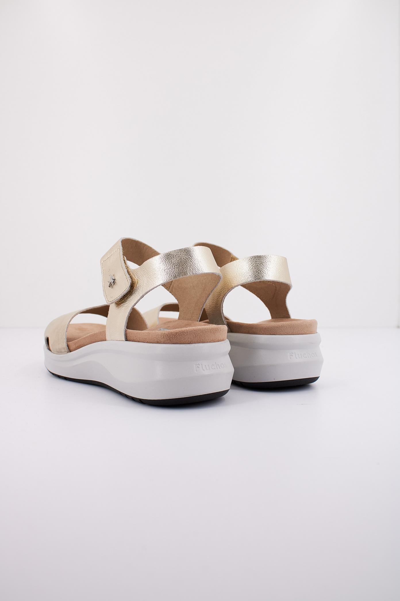 FLUCHOS F en color ORO  (3)