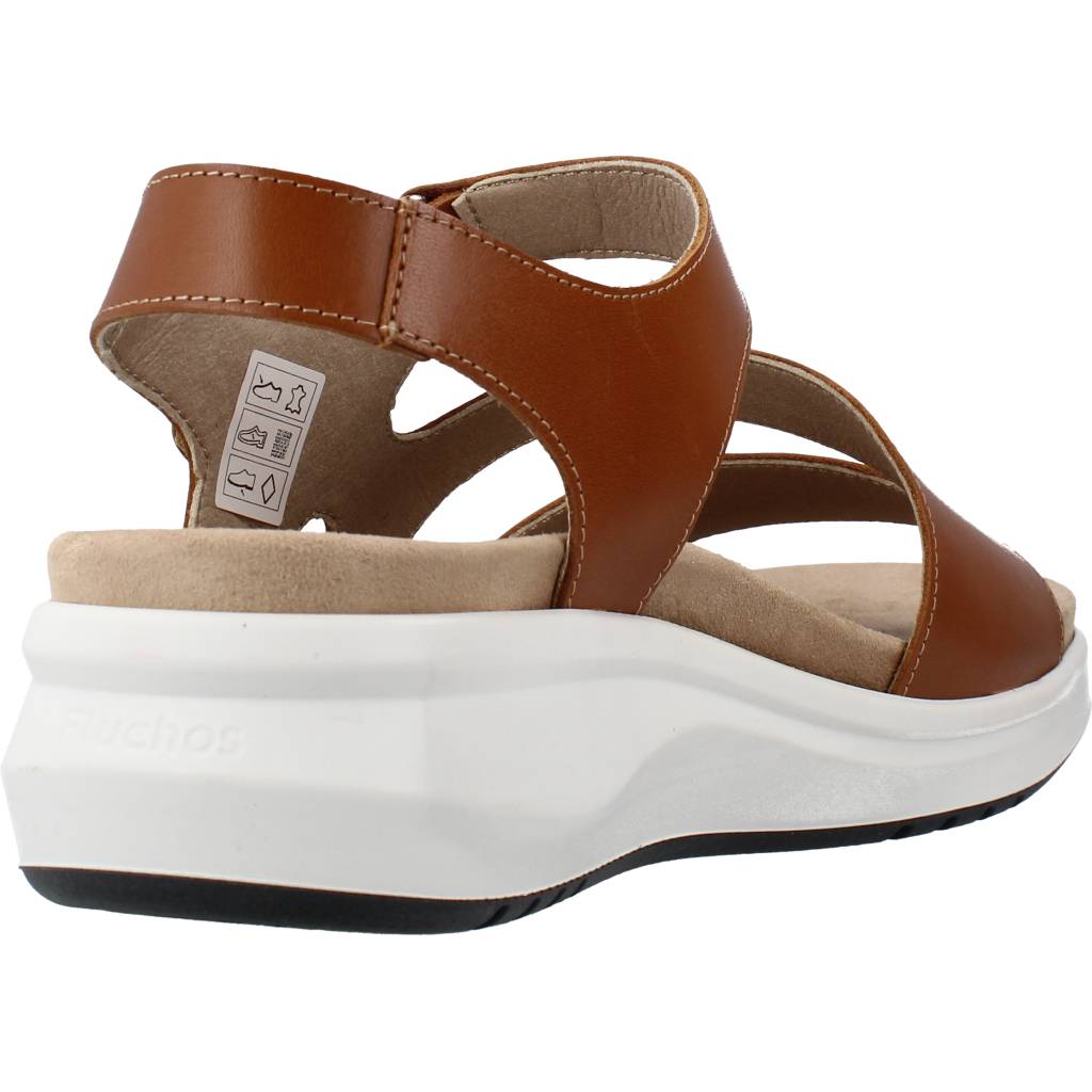 FLUCHOS F en color MARRON  (3)