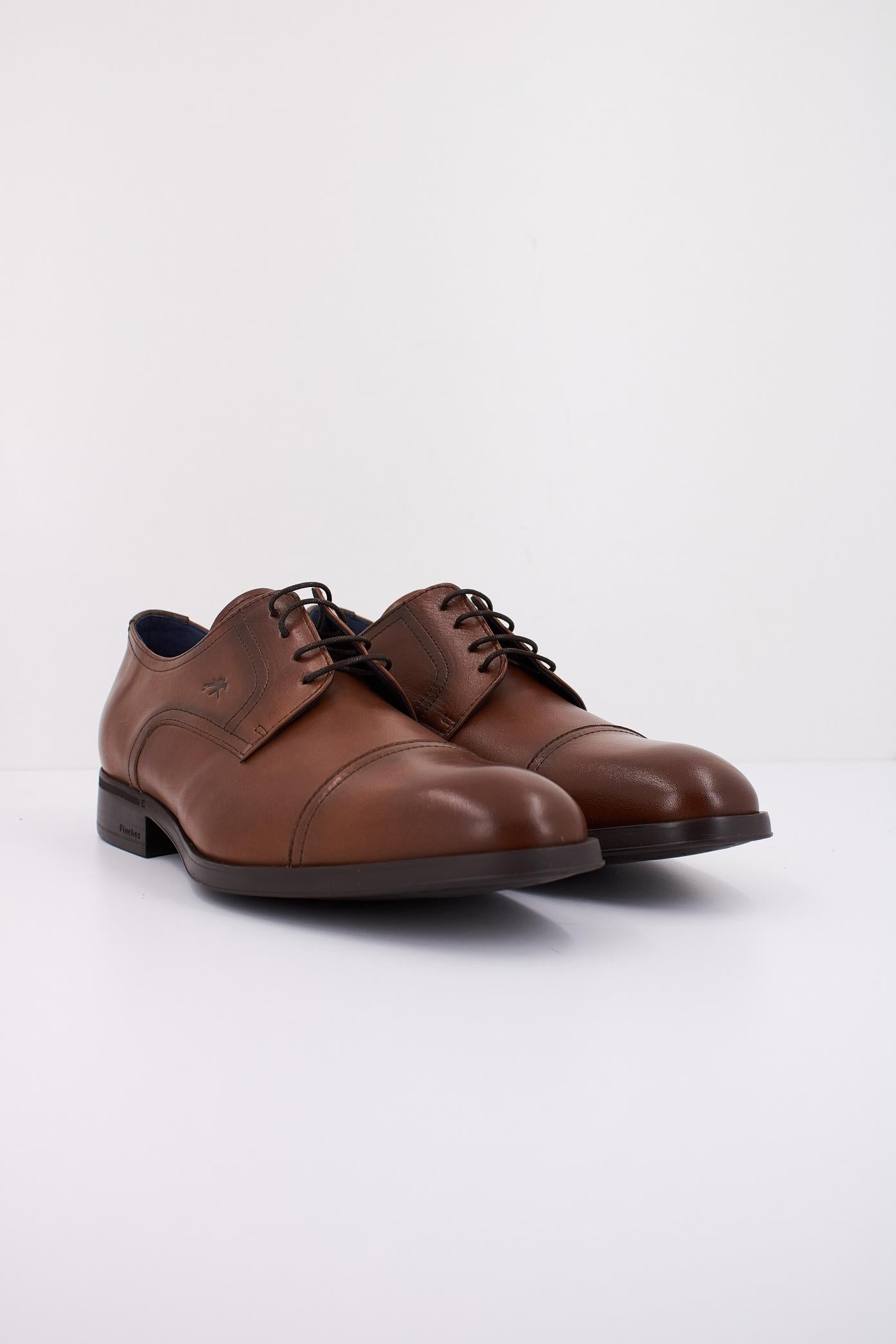 FLUCHOS F en color MARRON  (2)