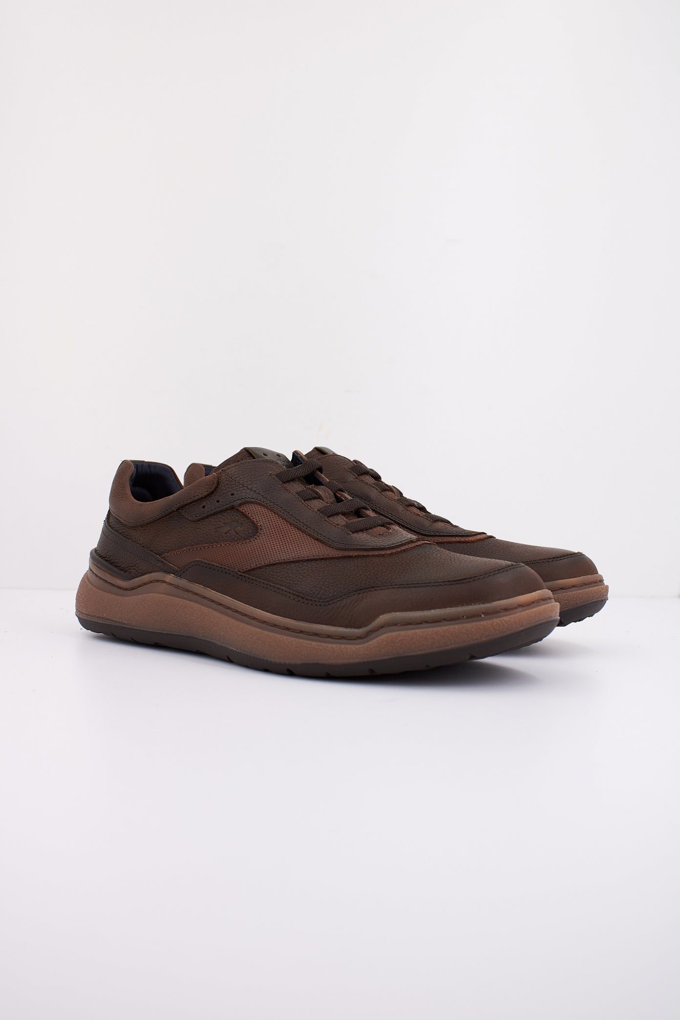 FLUCHOS F en color MARRON  (2)