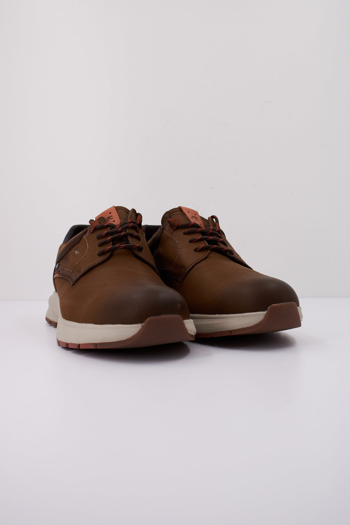 FLUCHOS F en color MARRON  (2)