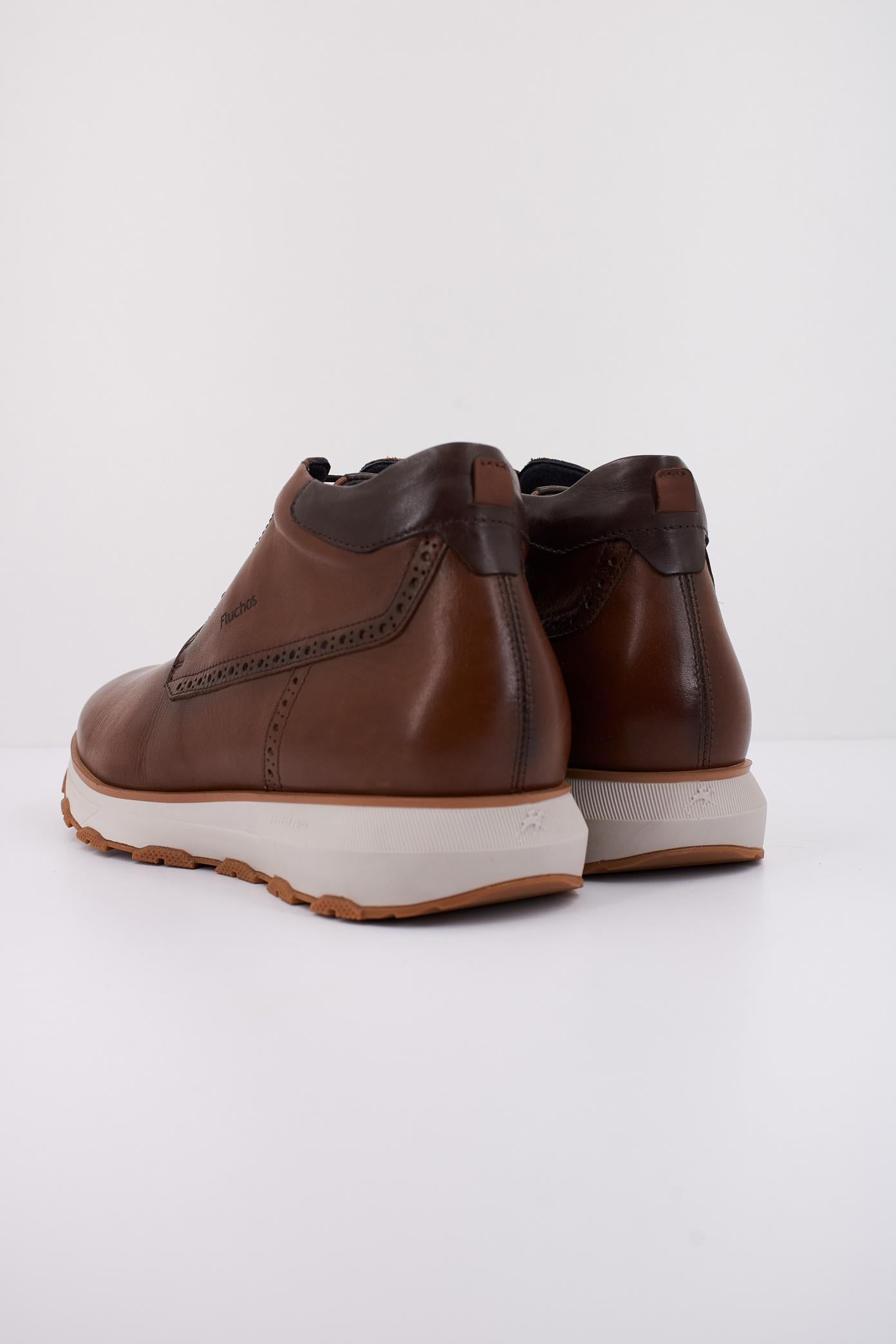 FLUCHOS F en color MARRON  (4)
