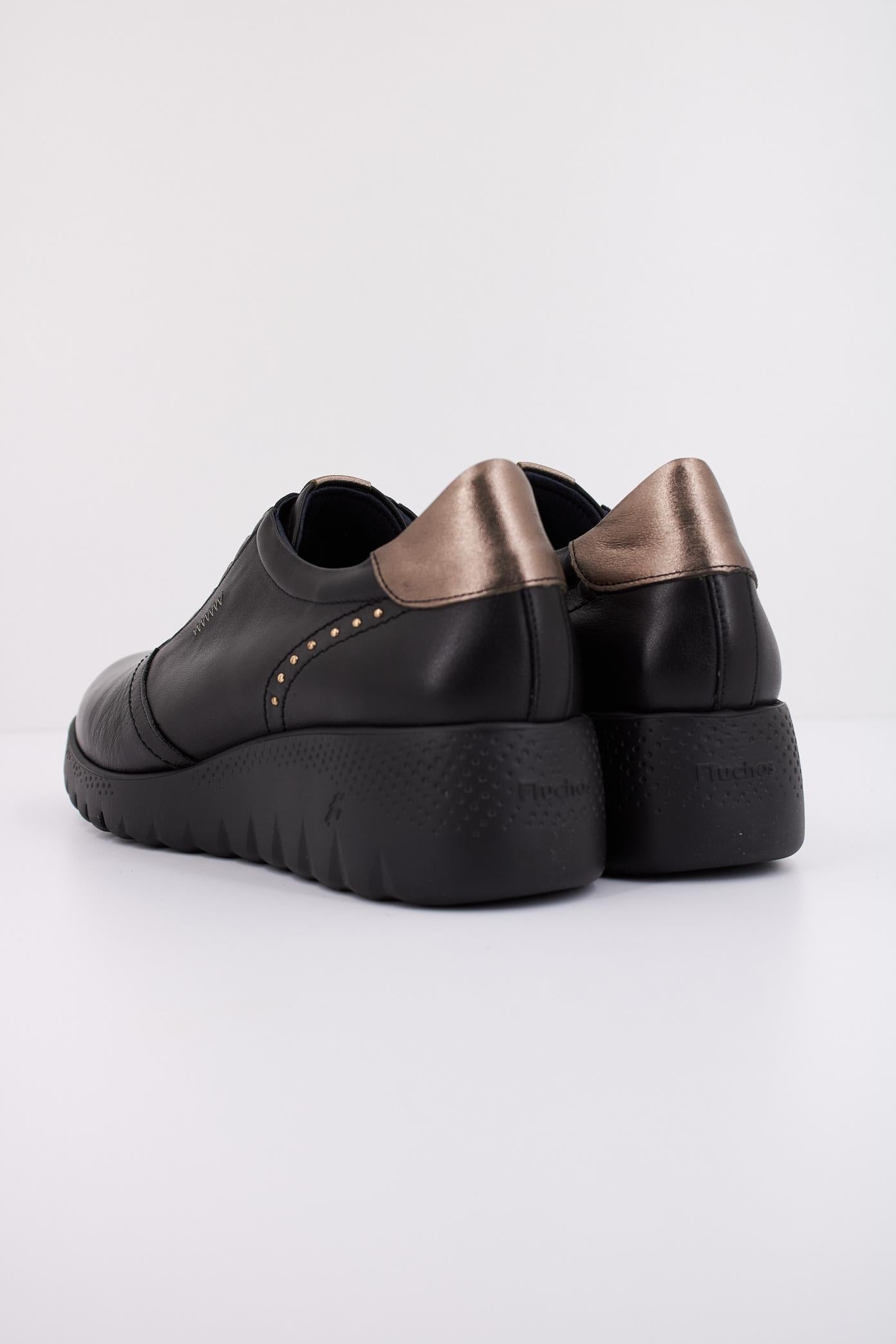FLUCHOS F en color NEGRO  (4)