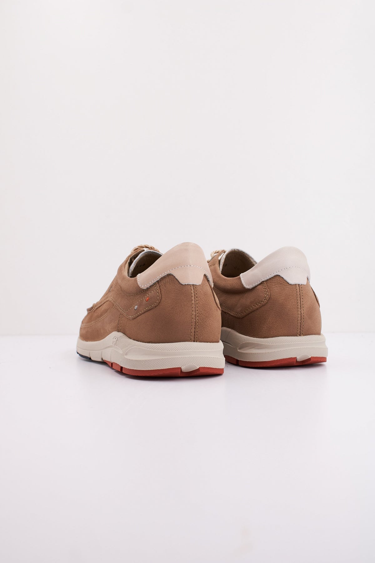 FLUCHOS F en color MARRON CLARO  (4)