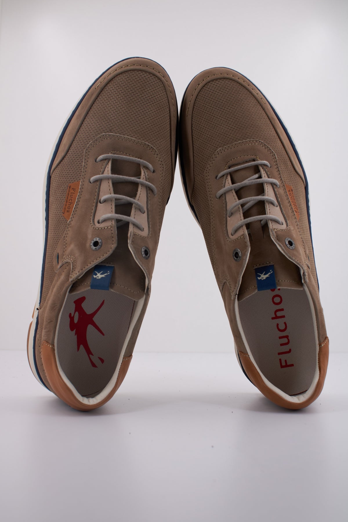 FLUCHOS F en color MARRON CLARO  (3)