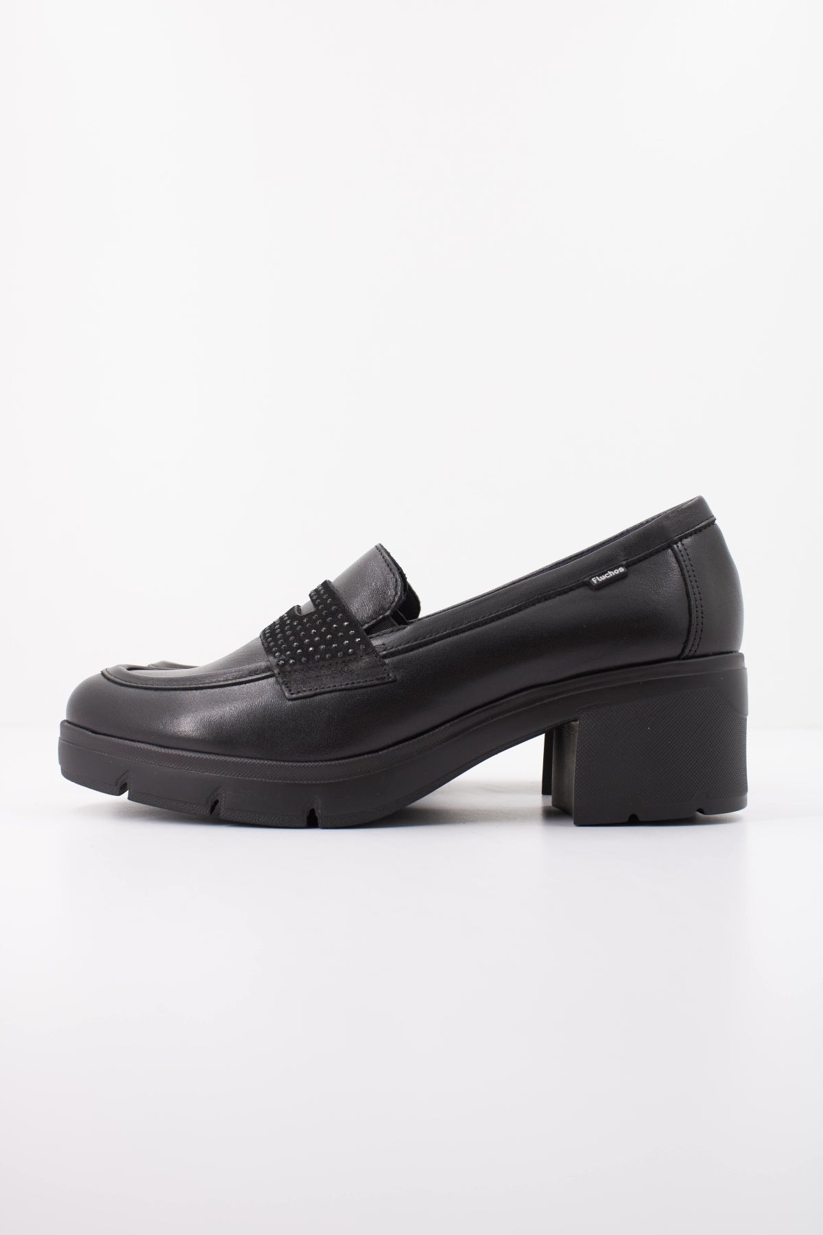 FLUCHOS F NAPLACK CALF  en color NEGRO  (1)