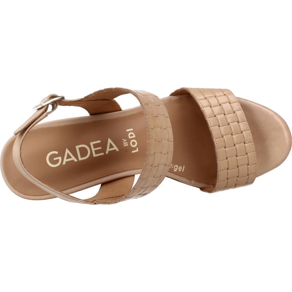GADEA SEI  en color MARRON CLARO  (7)