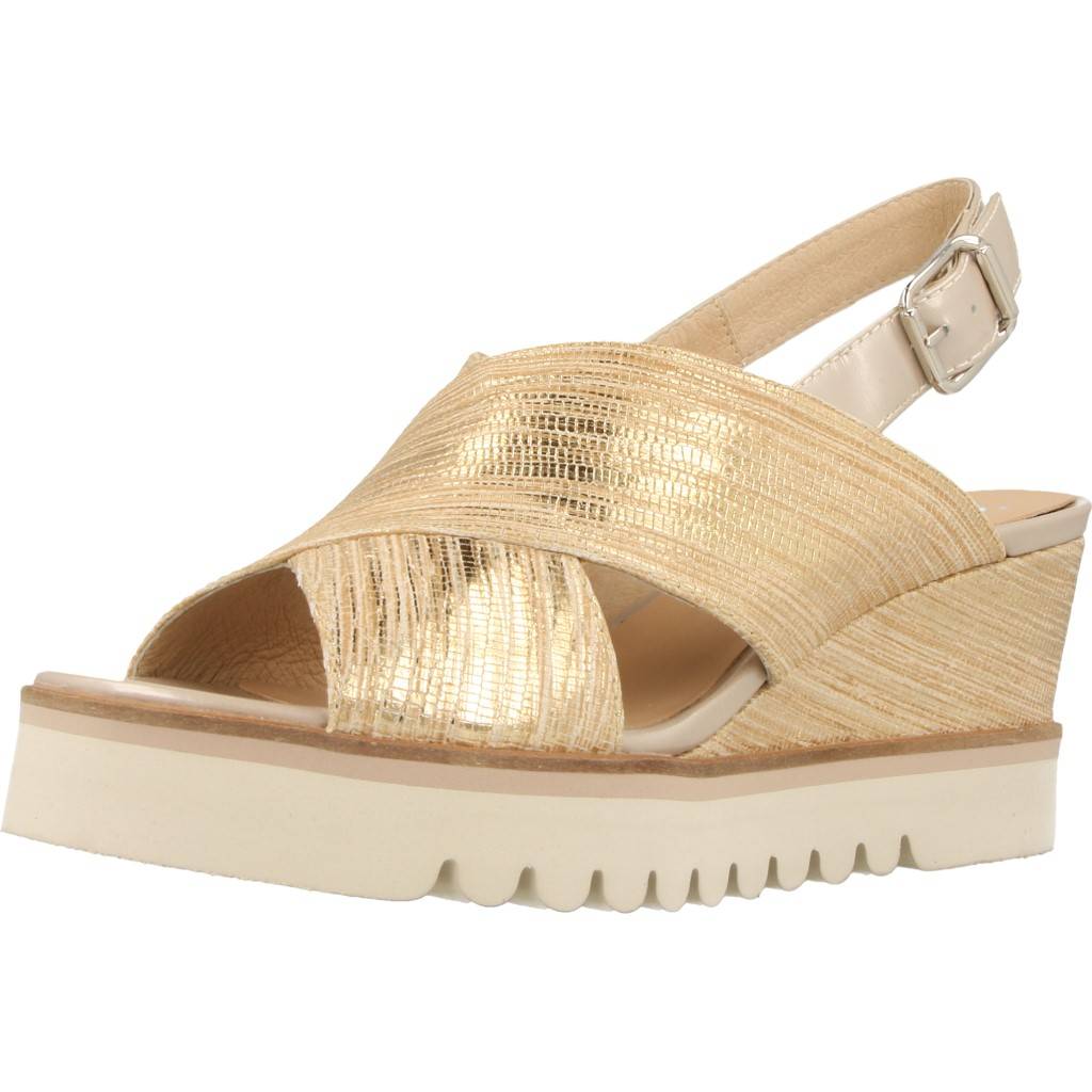 GADEA G  en color ORO  (1)