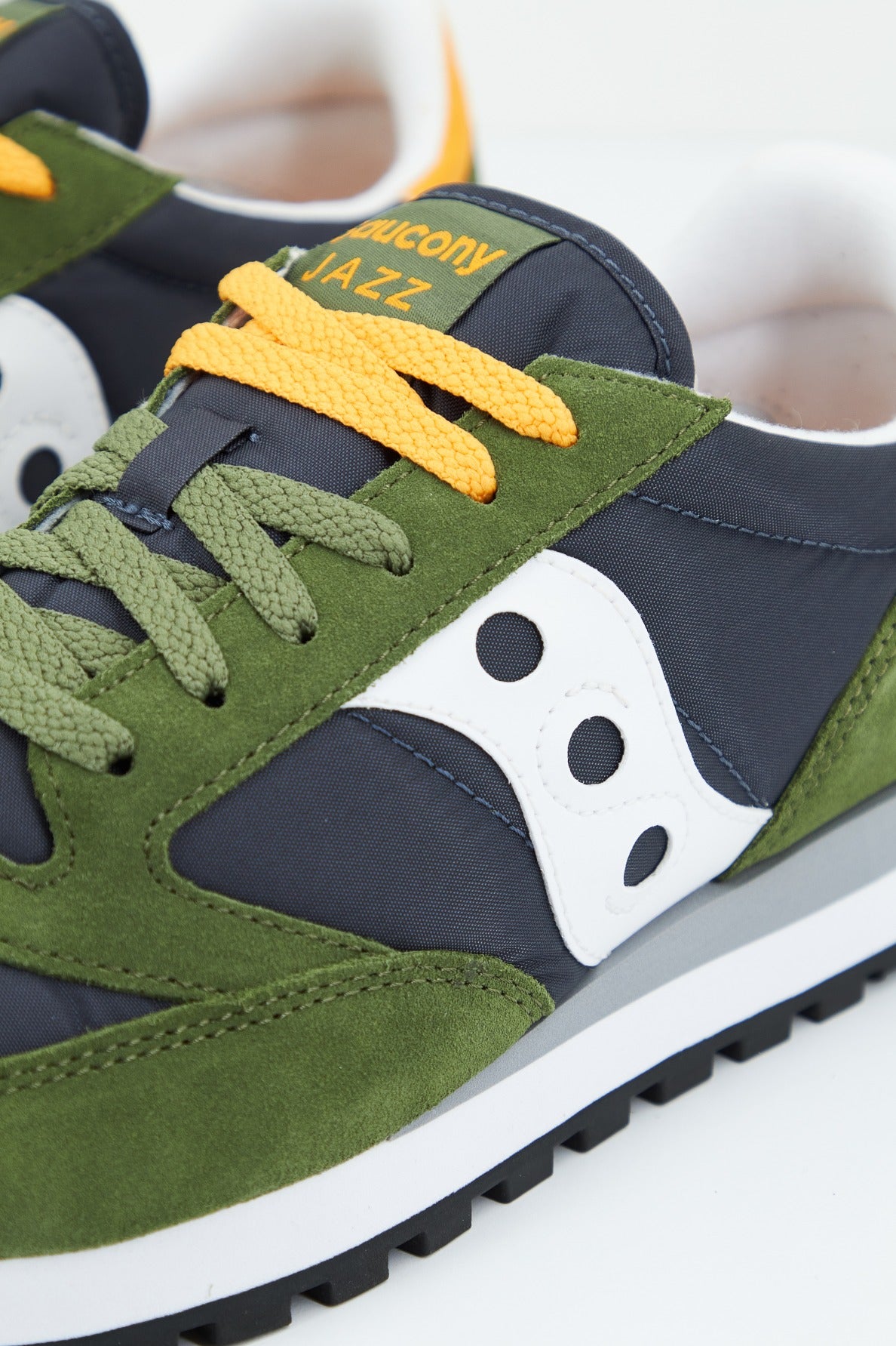 SAUCONY JAZZ ORIGINAL en color VERDE  (4)