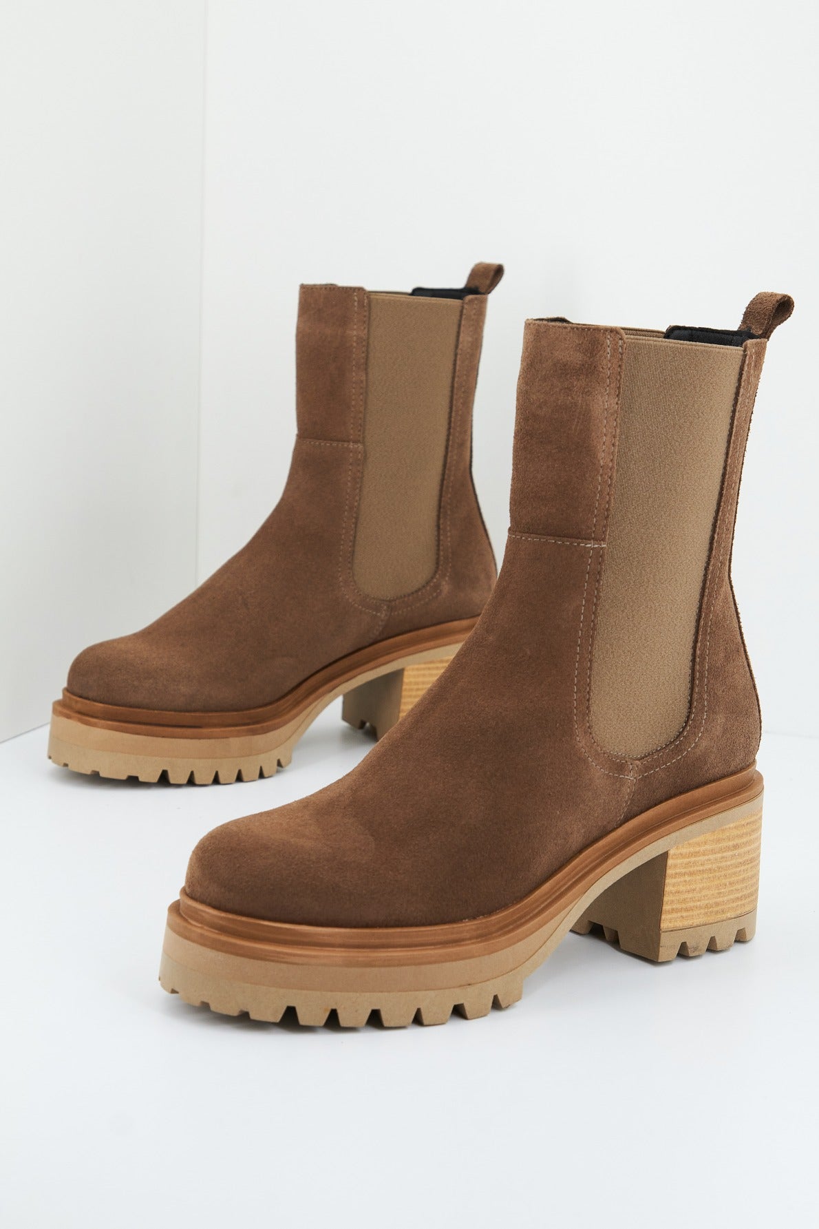 YELLOW EASY en color MARRON  (1)