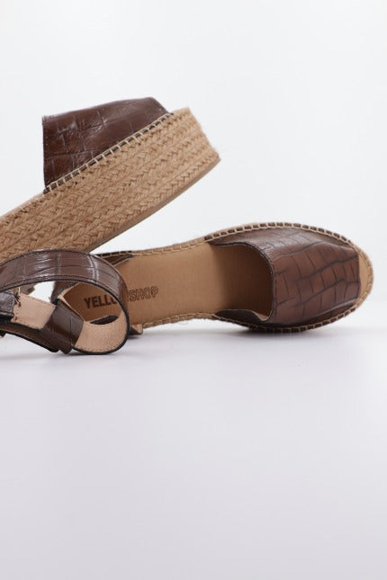 YELLOW  en color MARRON  (4)