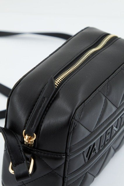 VALENTINO BAGS ADA en color NEGRO  (4)