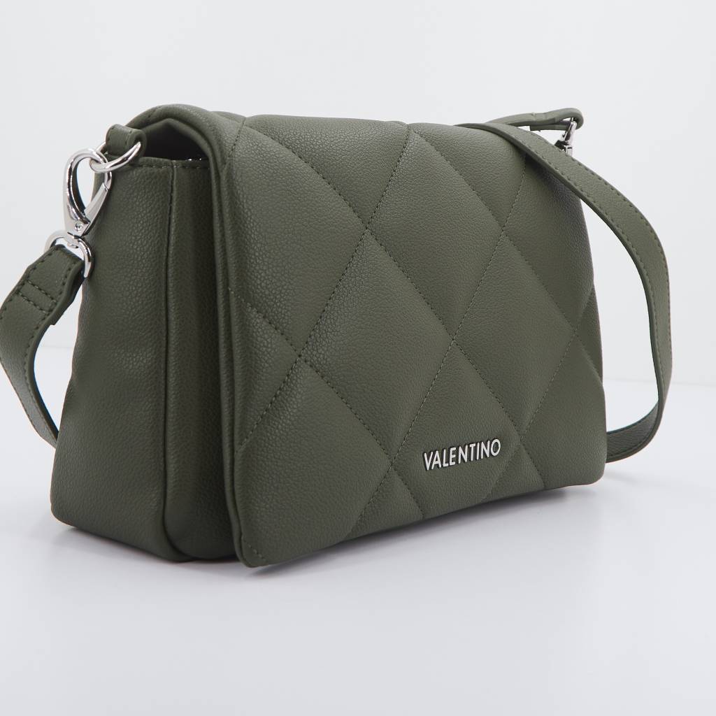 VALENTINO BAGS  COLD RE en color VERDE  (2)
