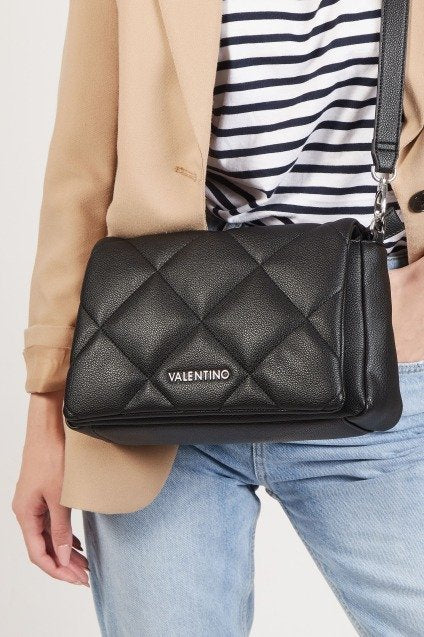 VALENTINO BAGS  COLD RE en color NEGRO  (5)