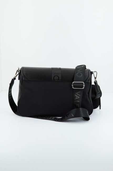 VALENTINO BAGS MOUNTAIN RE en color NEGRO  (3)