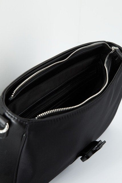 VALENTINO BAGS MOUNTAIN RE en color NEGRO  (4)