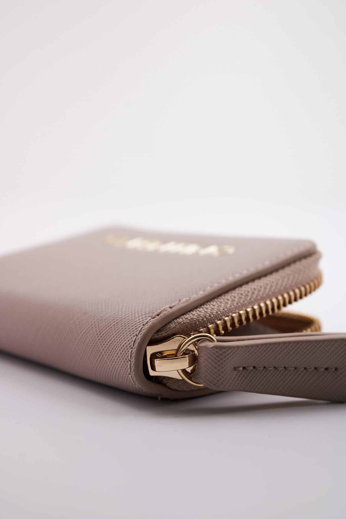 VALENTINO BAGS LADY SYNTHETIC WALLET - Z en color BEIS  (4)