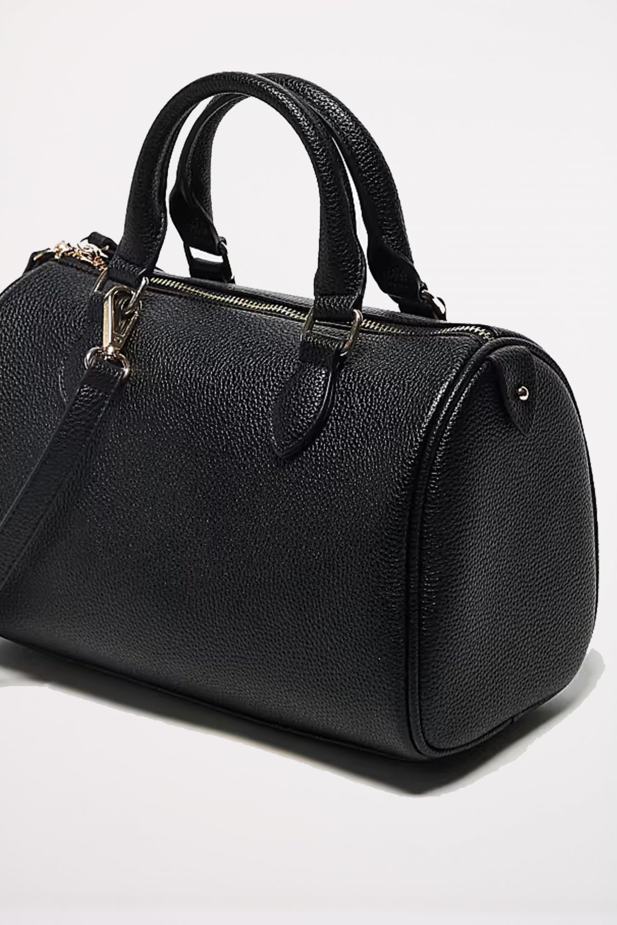 VALENTINO BAGS  BAG FOXY RE  en color NEGRO  (2)