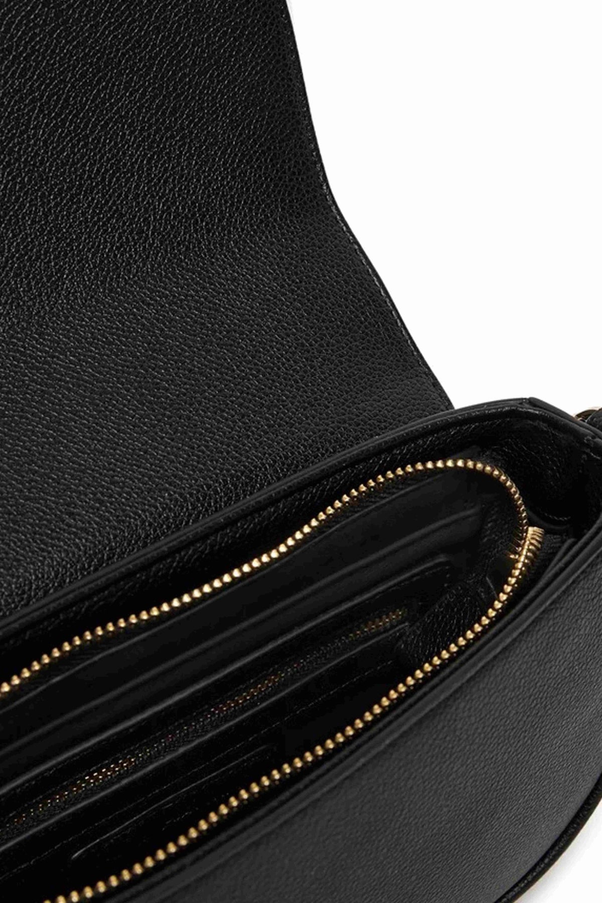 VALENTINO BAGS DORIS RE en color NEGRO  (3)