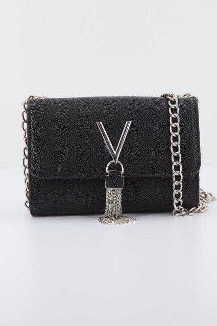 VALENTINO BAGS DIVINA en color NEGRO  (1)