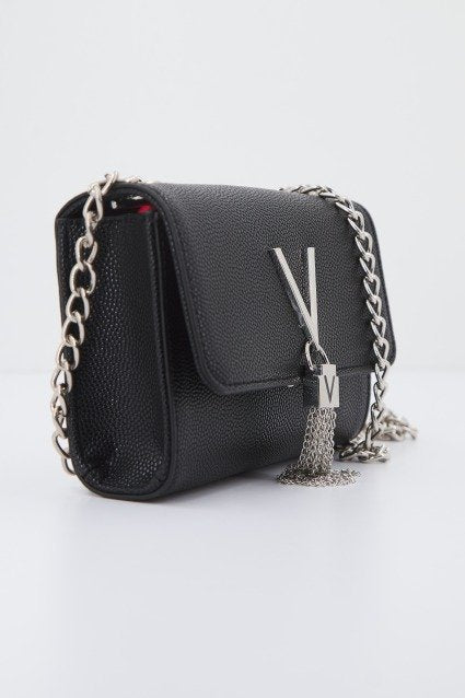 VALENTINO BAGS DIVINA en color NEGRO  (2)