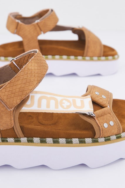 MOU NEW BIO SANDAL SIDE l en color MARRON  (4)