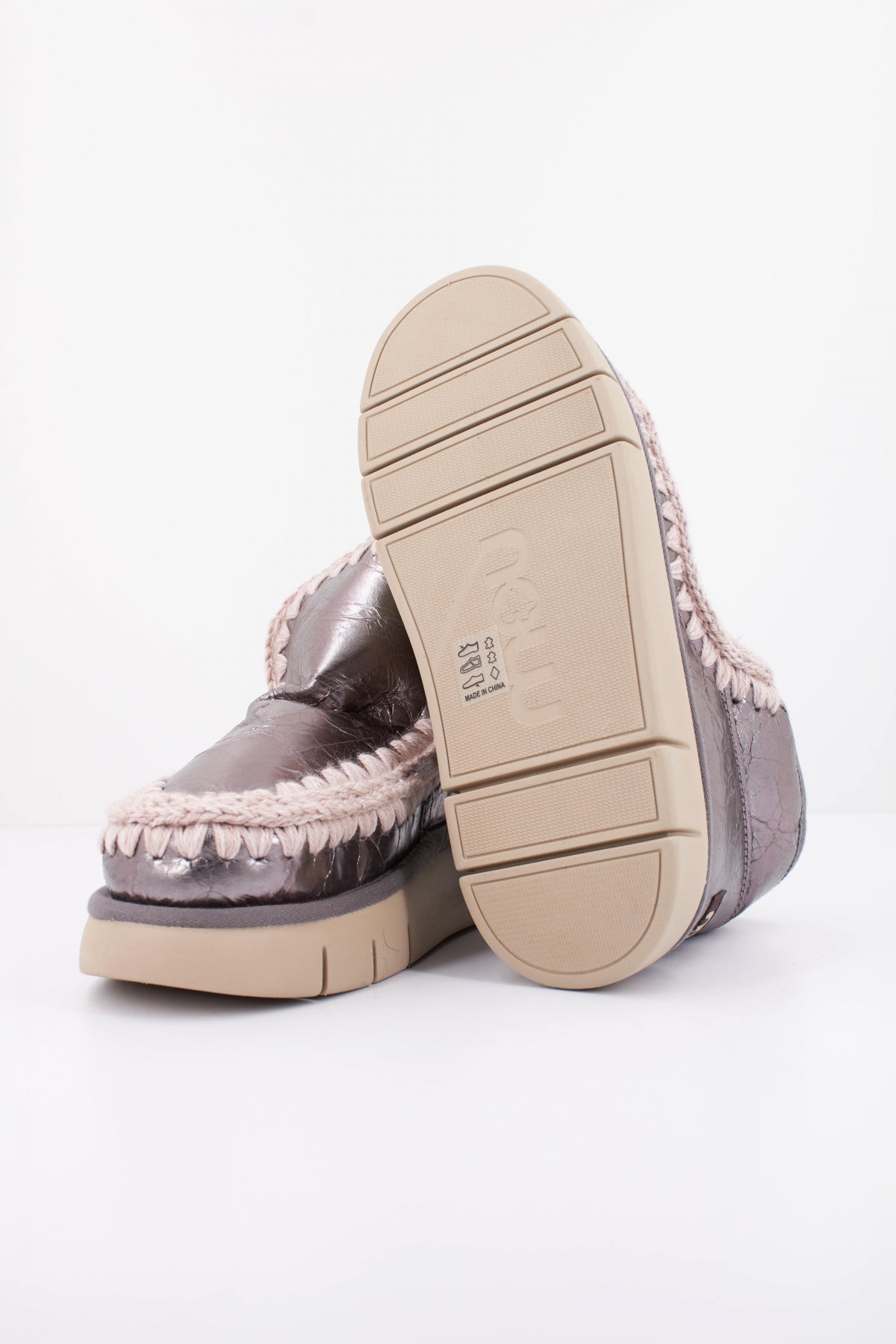 MOU ESKIMO BOUNCE SNEAKER en color PLATA  (5)
