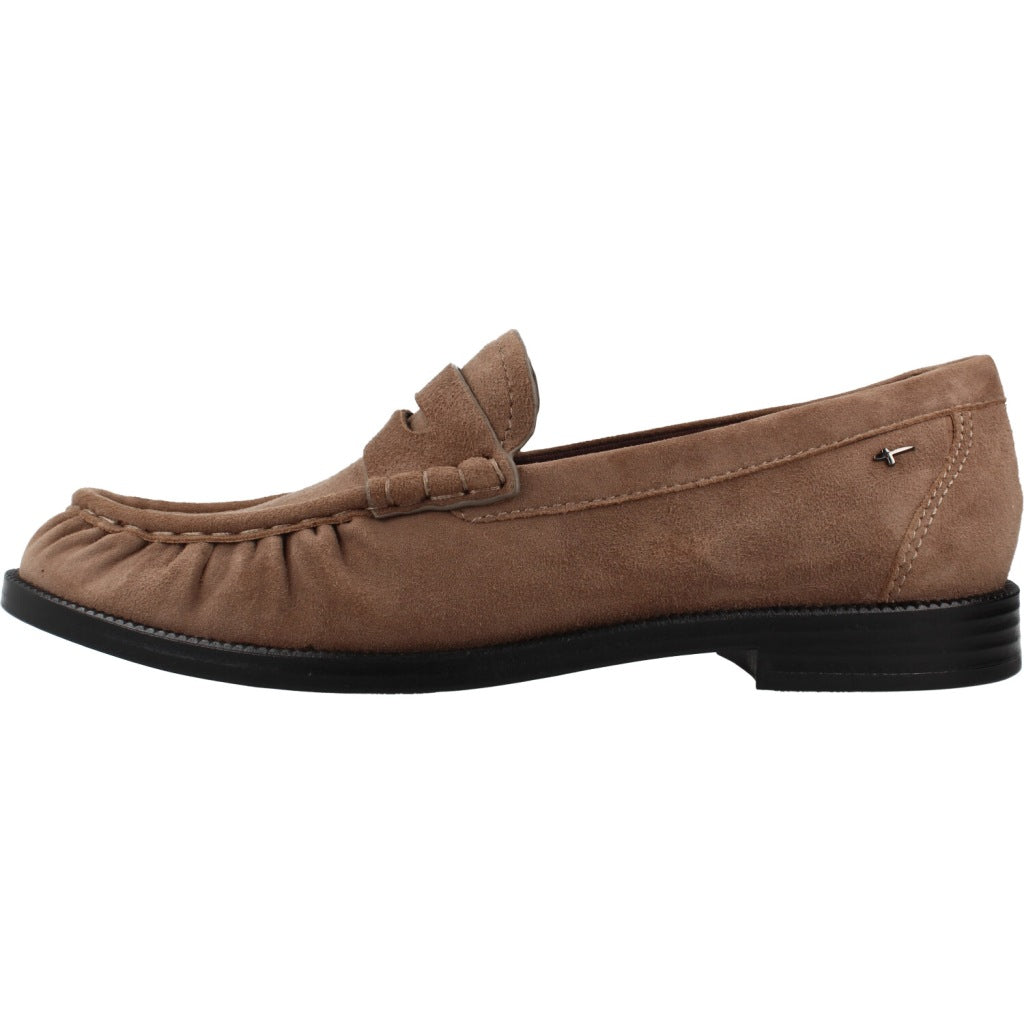 TAMARIS   MOCASIN en color MARRON  (2)