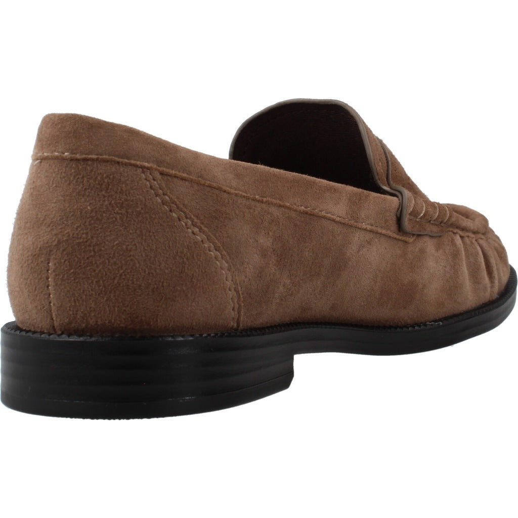 TAMARIS   MOCASIN en color MARRON  (3)