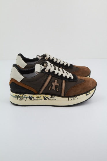 PREMIATA CONNY  en color MARRON  (2)
