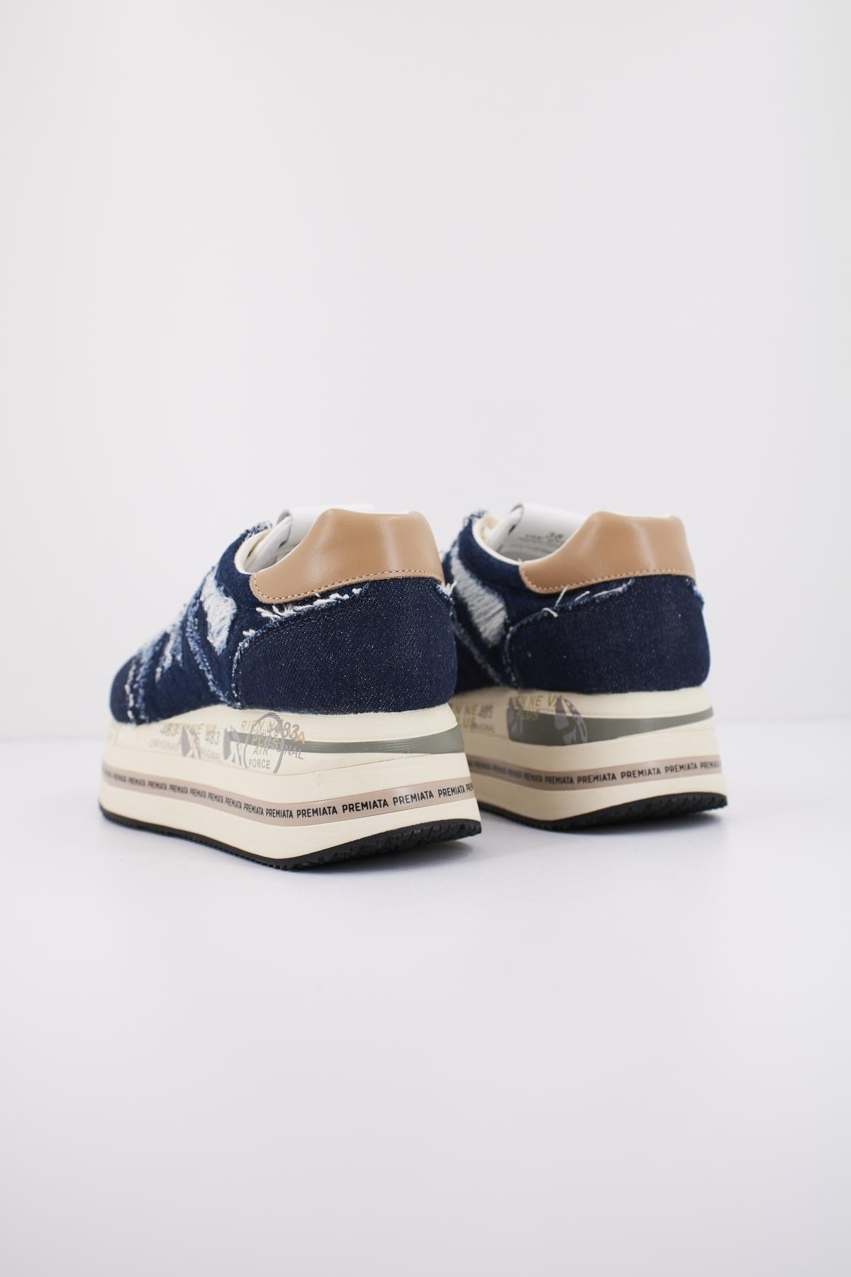 PREMIATA BETH en color AZUL  (3)