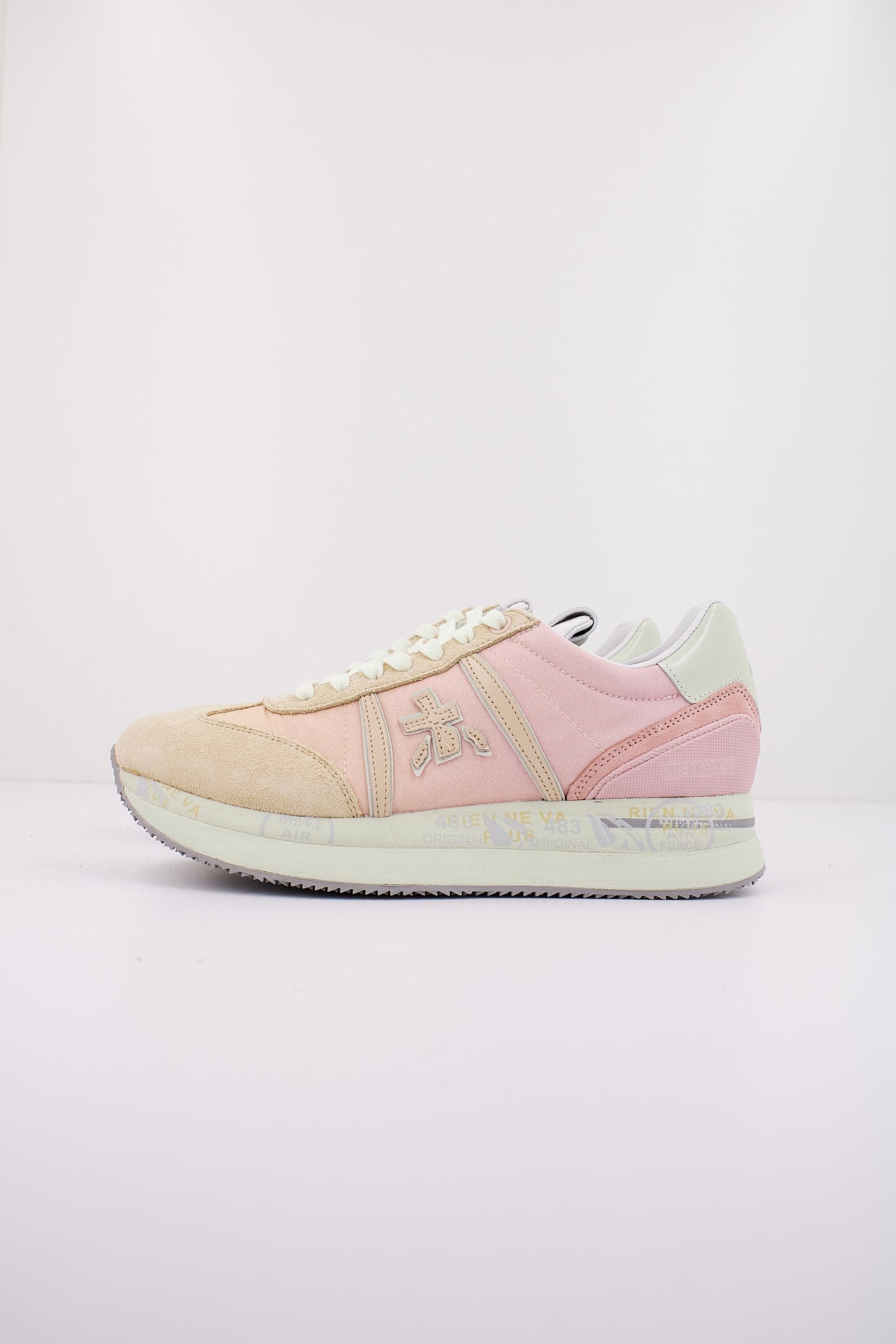 PREMIATA CONNY   en color ROSA  (1)