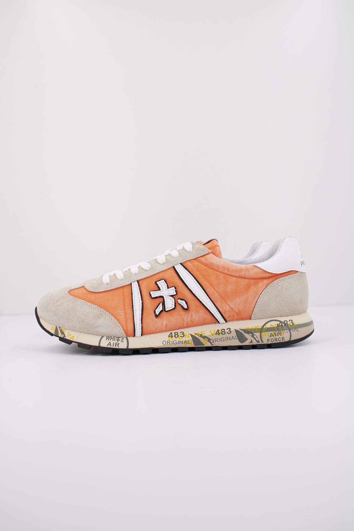 PREMIATA LUCY en color NARANJA  (1)