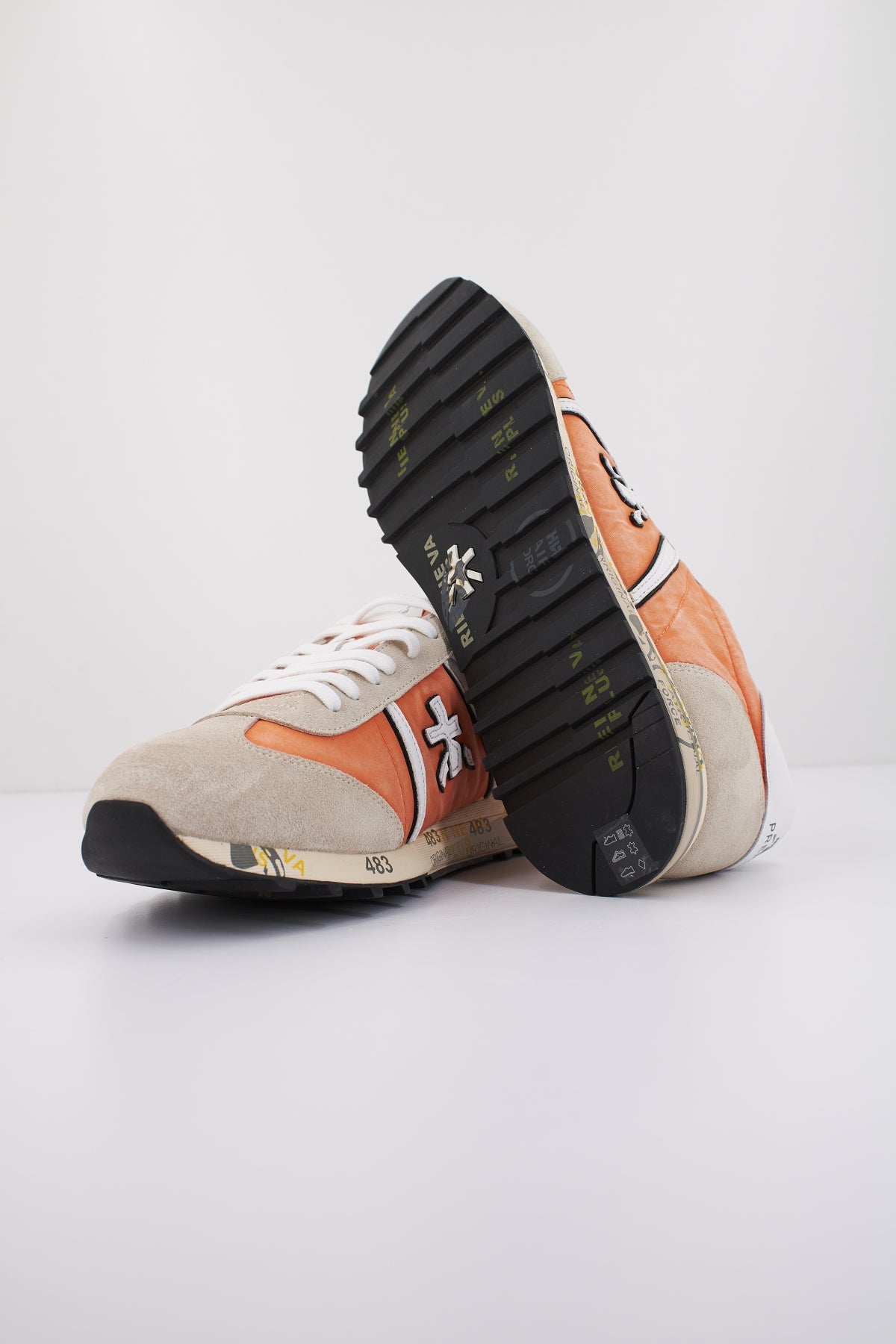 PREMIATA LUCY en color NARANJA  (4)