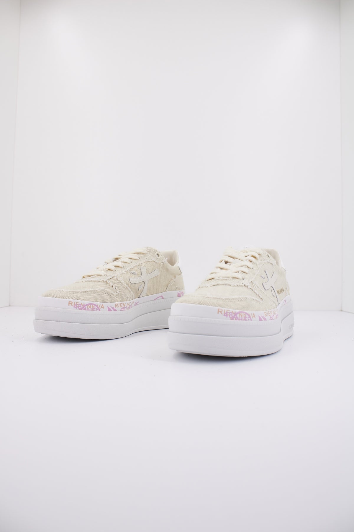 PREMIATA MICOL  en color BEIS  (2)