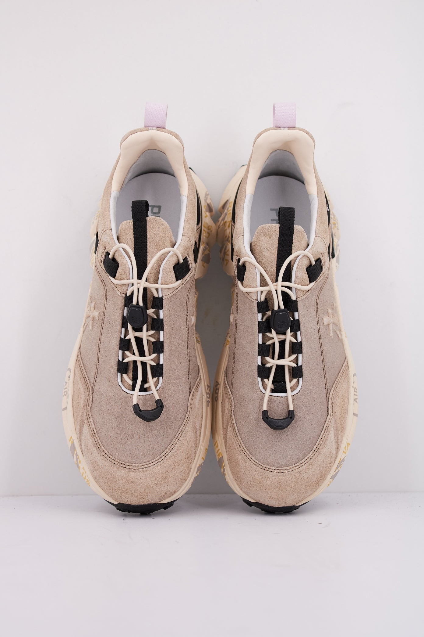 PREMIATA CROSSD  en color MARRON  (3)