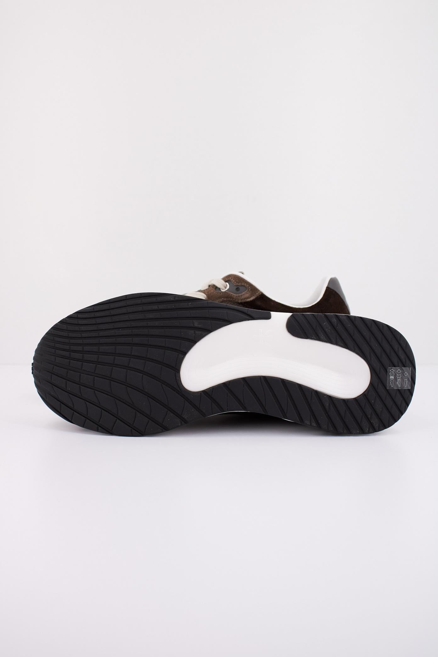 PREMIATA MOERUN  en color MARRON  (5)