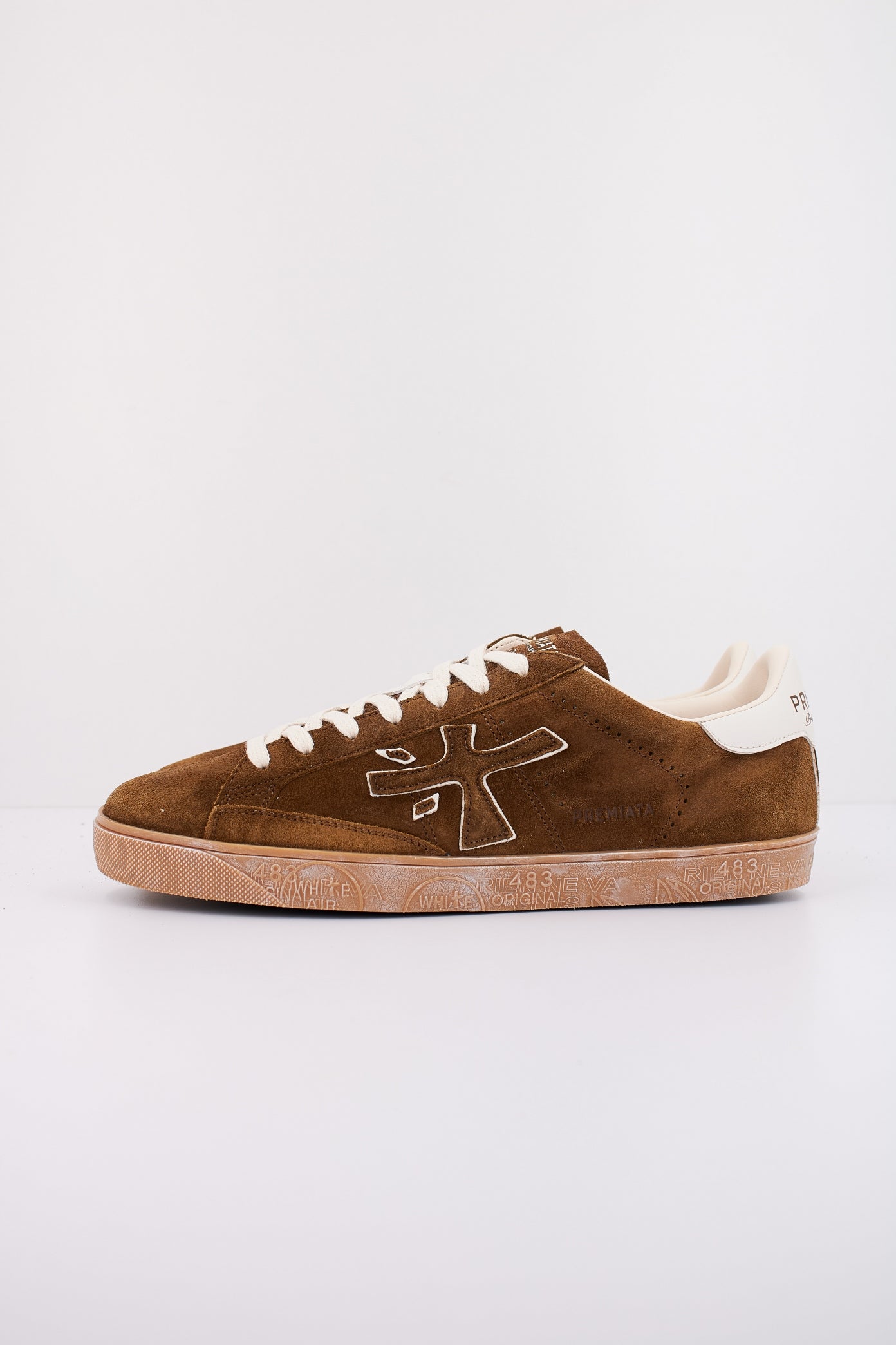 PREMIATA STEVEN   en color MARRON  (1)