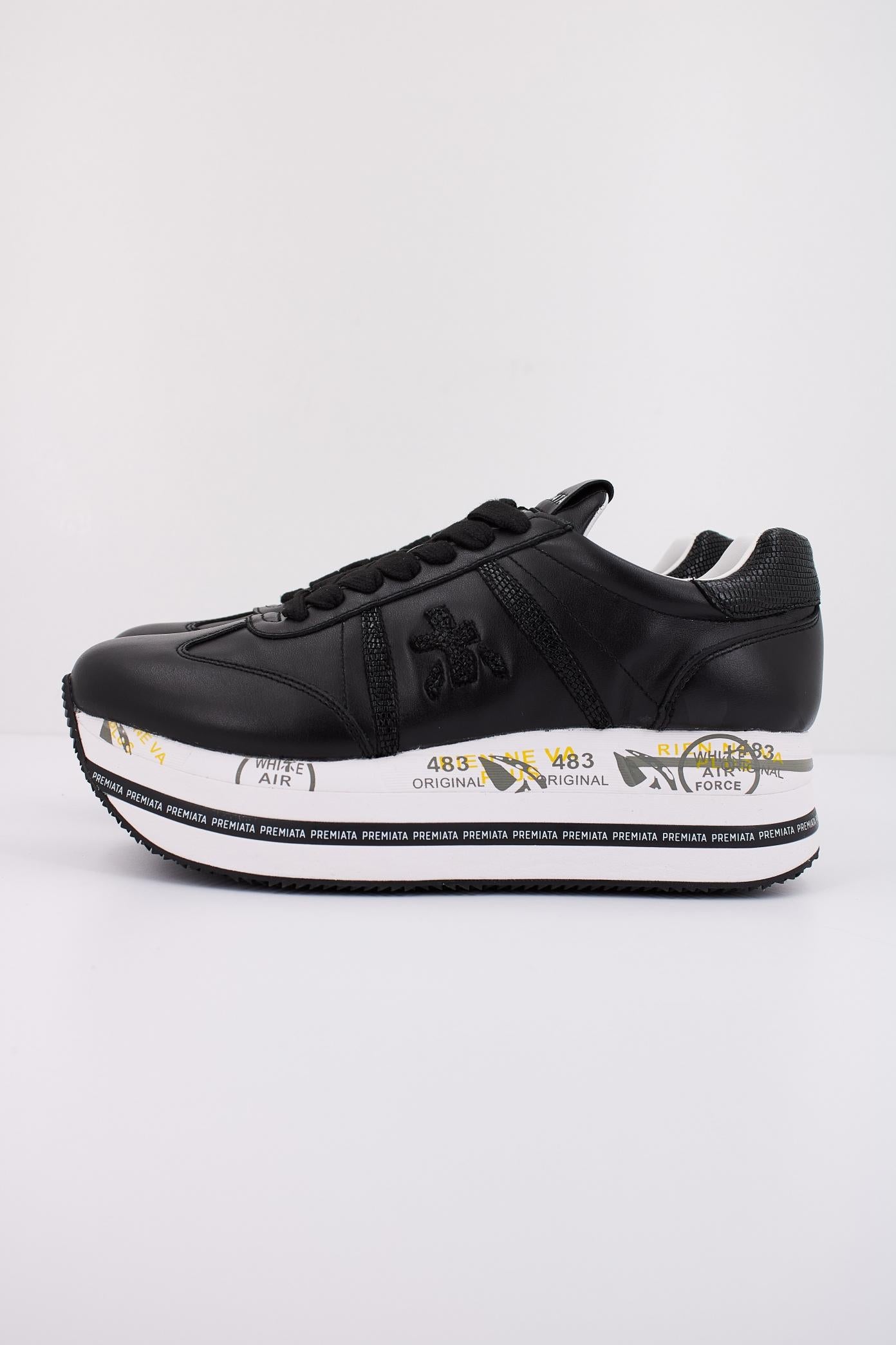 PREMIATA BETH  en color NEGRO  (1)