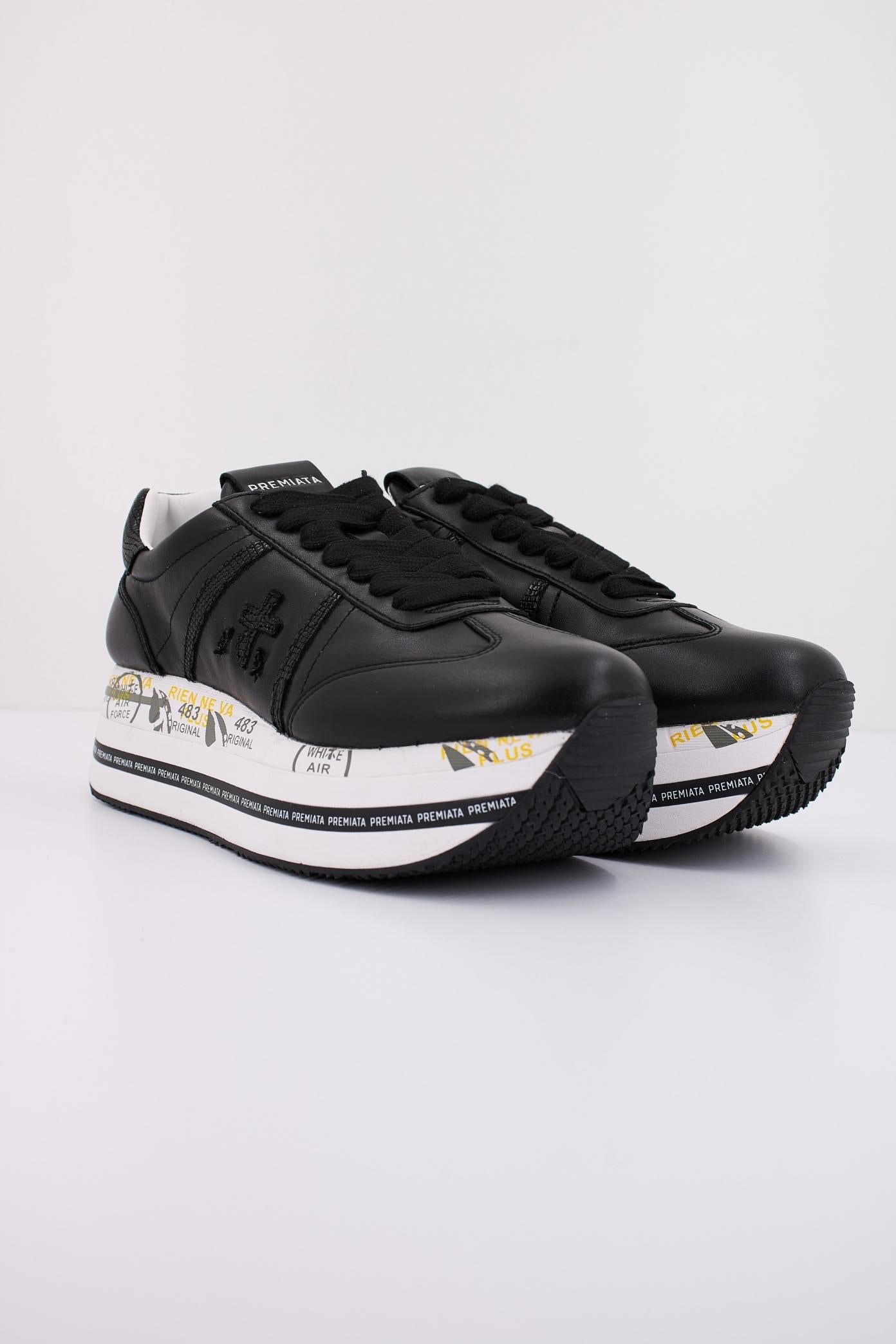 PREMIATA BETH  en color NEGRO  (2)