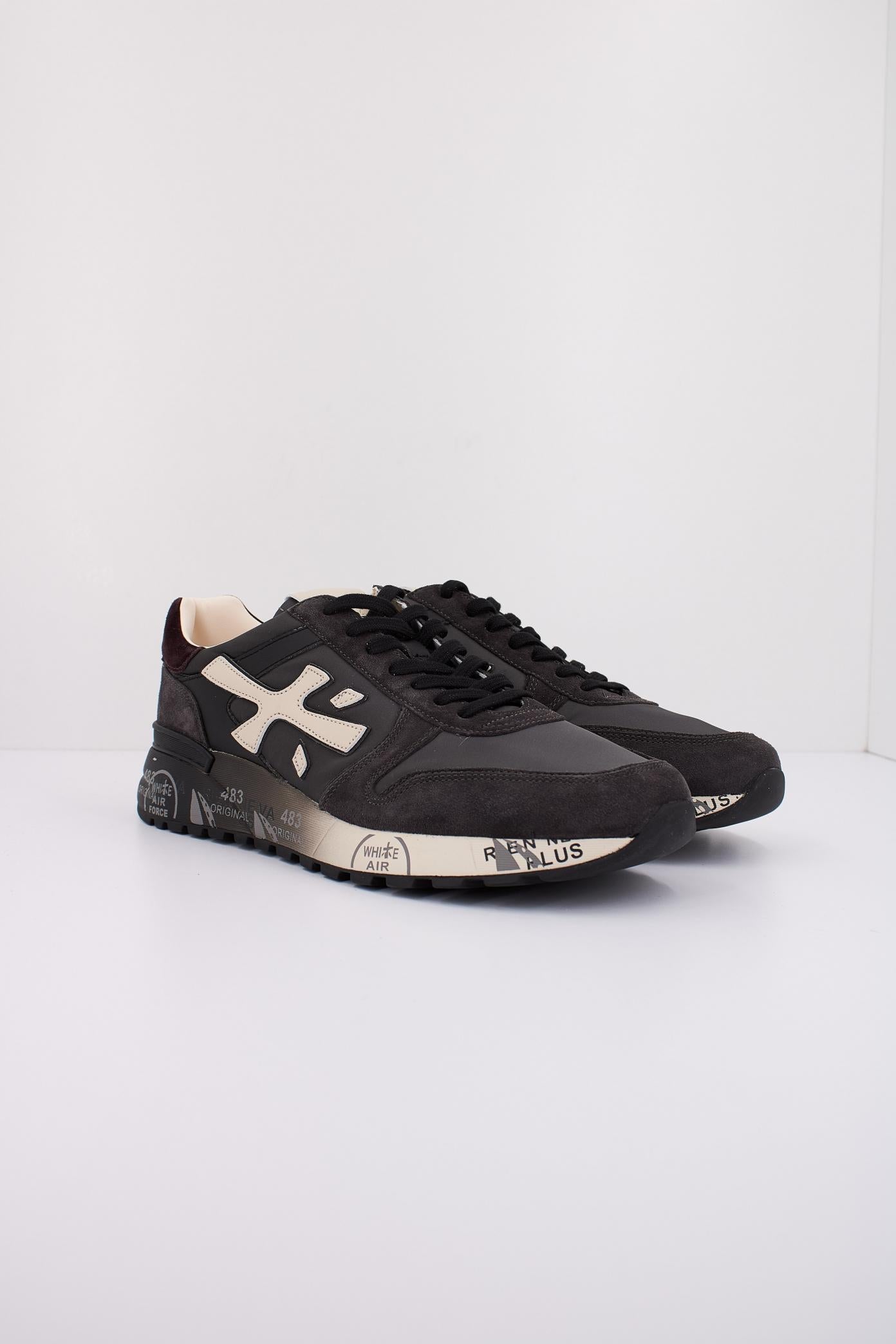 PREMIATA MICK  en color NEGRO  (2)