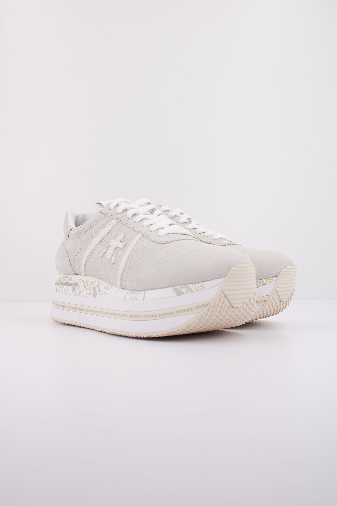 PREMIATA BETH  en color BEIS  (2)