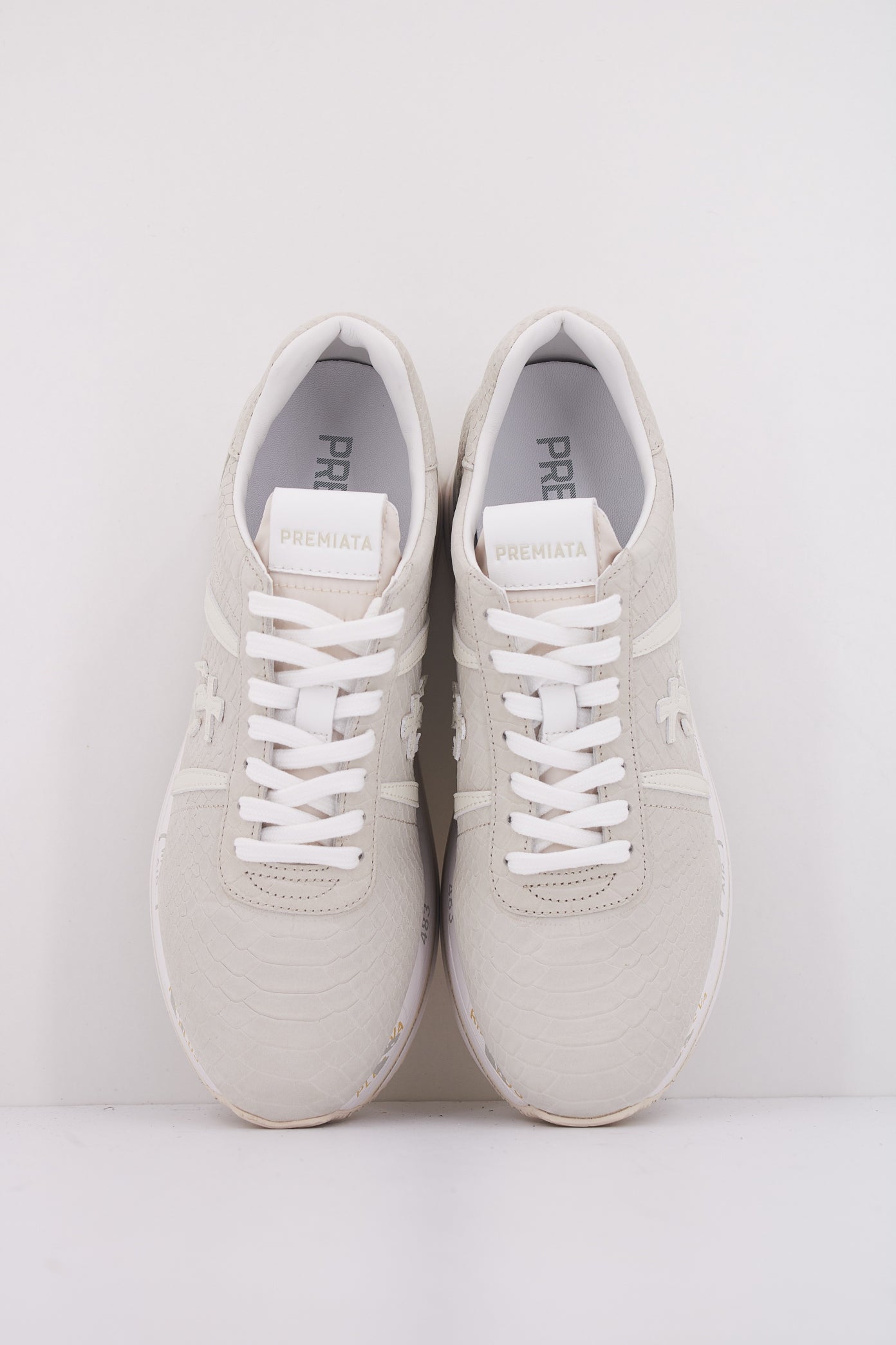 PREMIATA BETH  en color BEIS  (3)