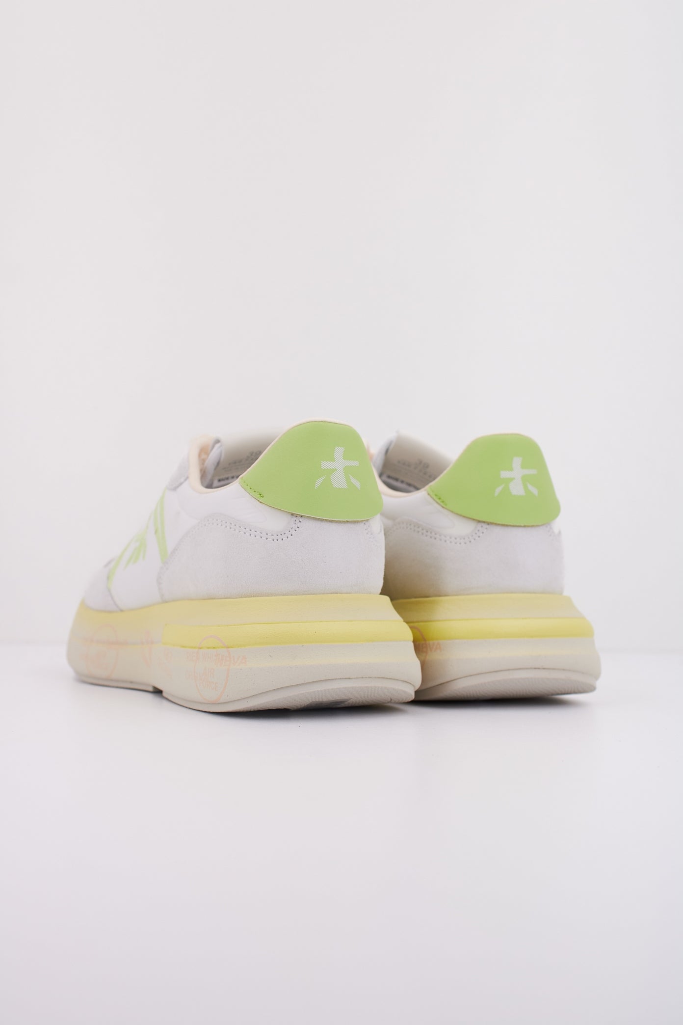 PREMIATA CASSIE  en color BLANCO  (4)