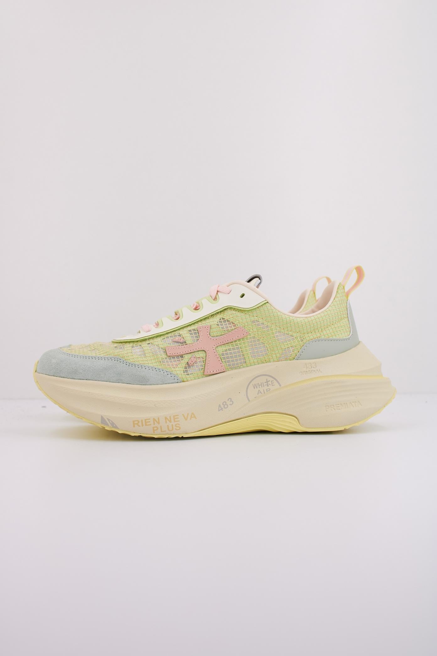 PREMIATA HILL en color VERDE  (1)