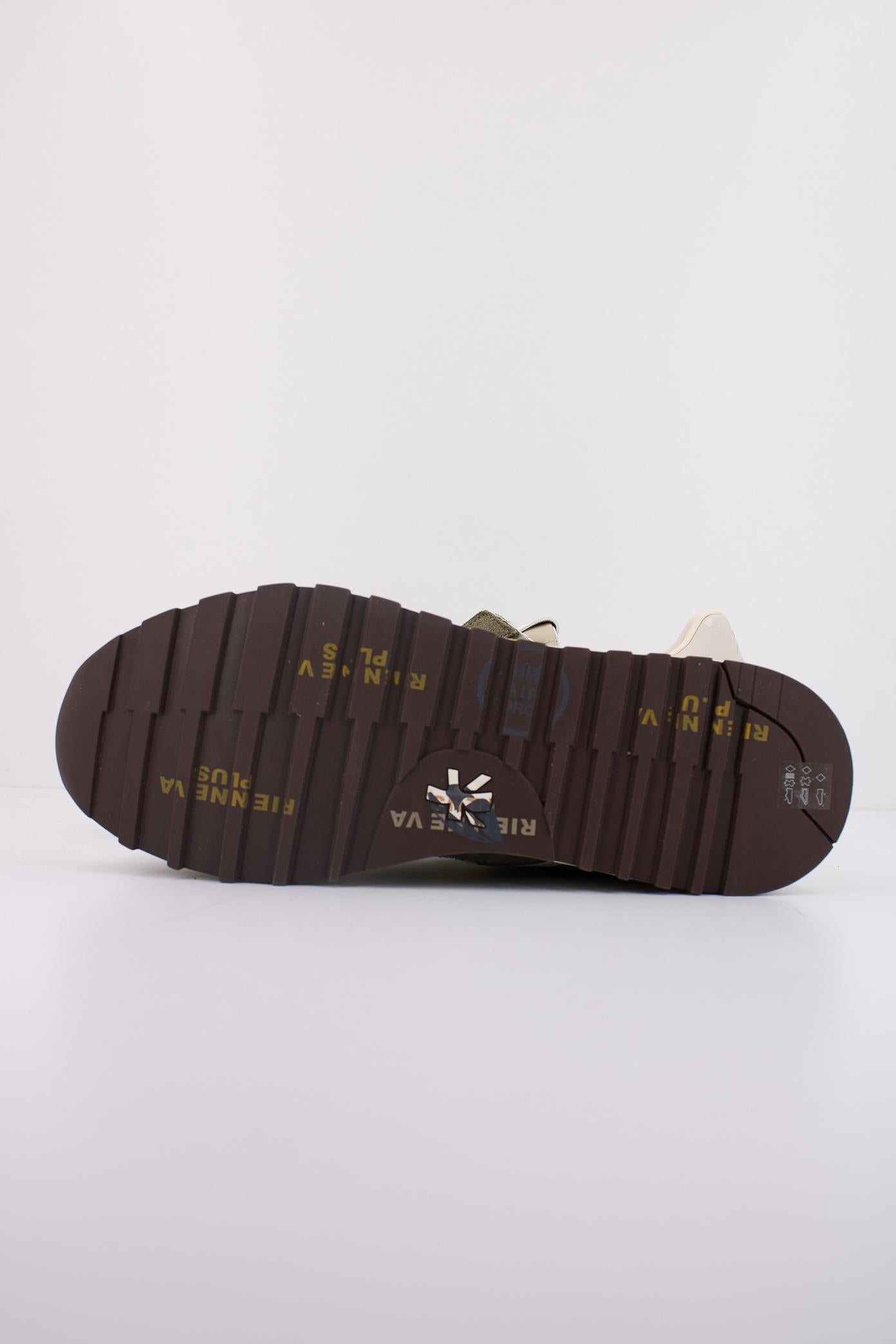 PREMIATA LUCY en color VERDE  (5)