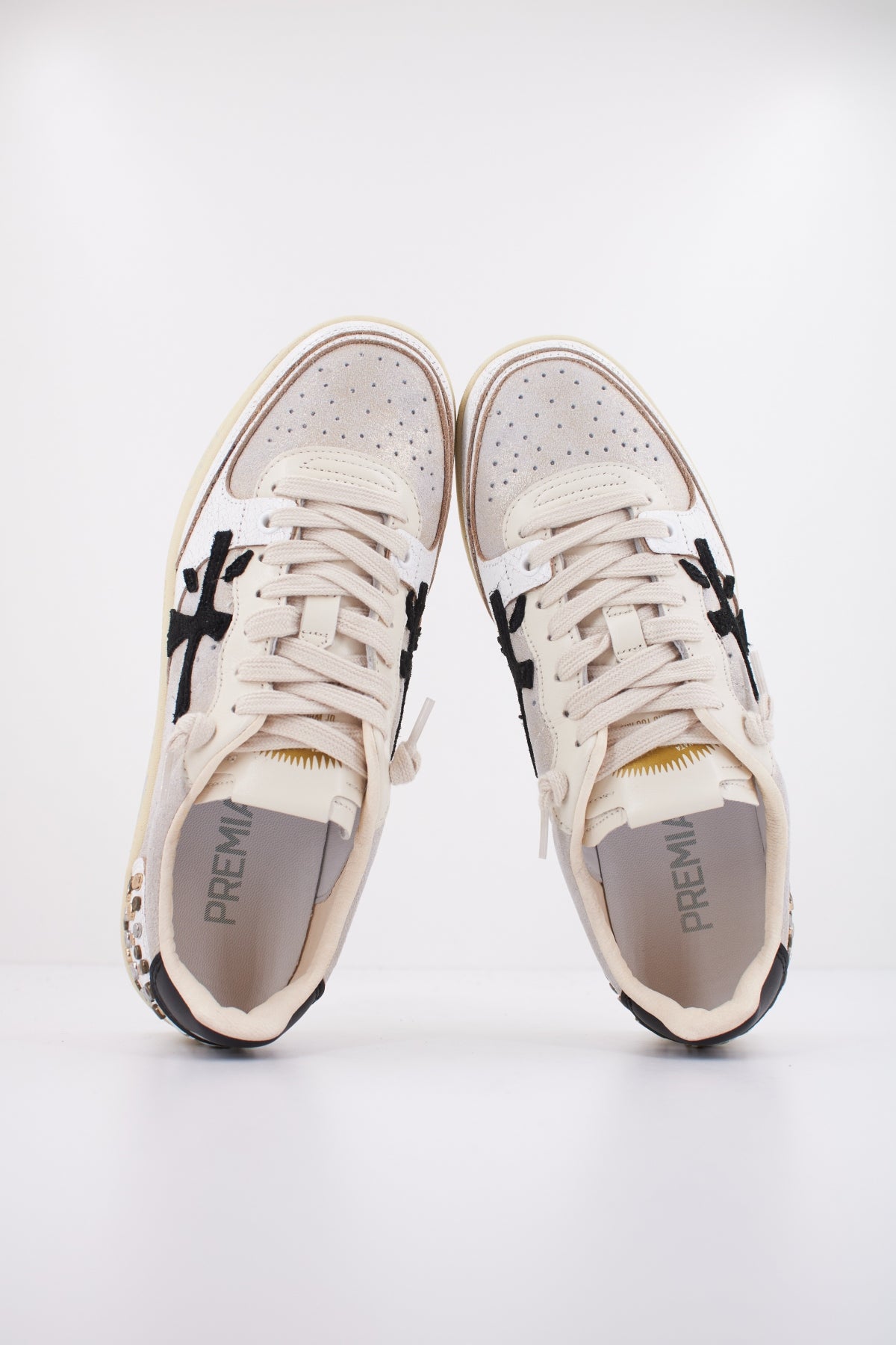 PREMIATA BSKTCLAD  en color BEIS  (3)